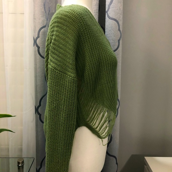 Distressed Cropped Sweater - Picture 3 of 3